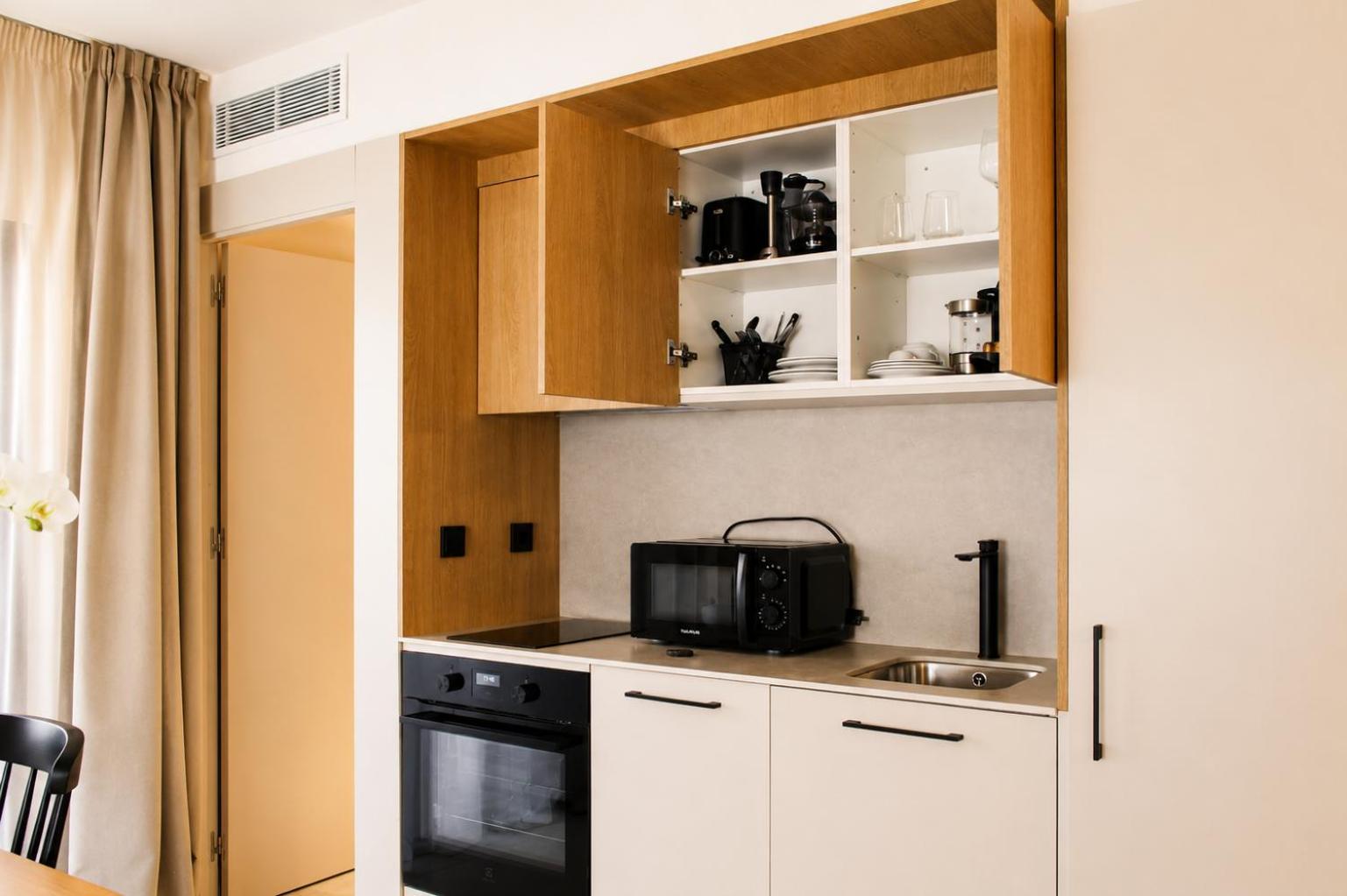 Studio Apartment